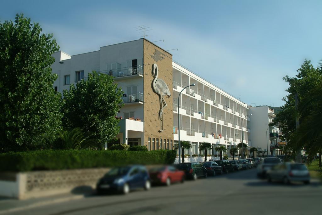 Checkin Flamingo Hotel L'Estartit Kültér fotó